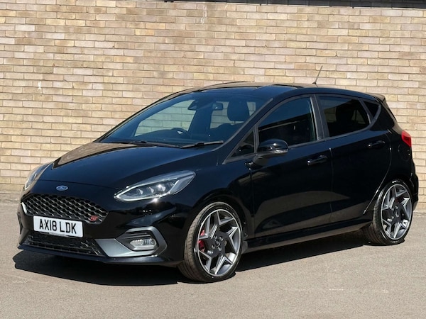 Used Ford Fiesta 2018 for sale - 75210122: Photo 1