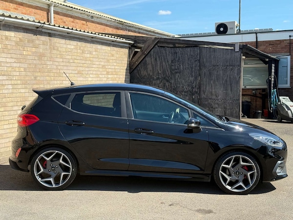 Used Ford Fiesta 2018 for sale - 75210122: Photo 26