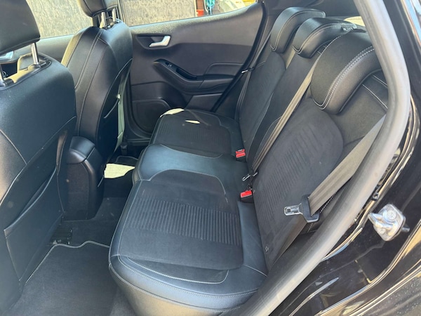 Used Ford Fiesta 2018 for sale - 75210122: Photo 34