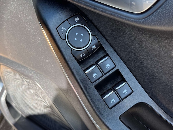 Used Ford Fiesta 2018 for sale - 75210122: Photo 45