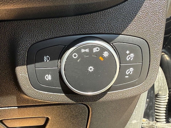 Used Ford Fiesta 2018 for sale - 75210122: Photo 46
