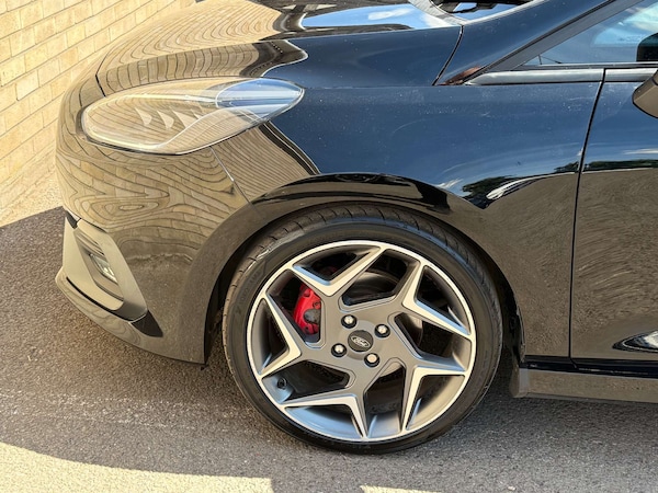 Used Ford Fiesta 2018 for sale - 75210122: Photo 82