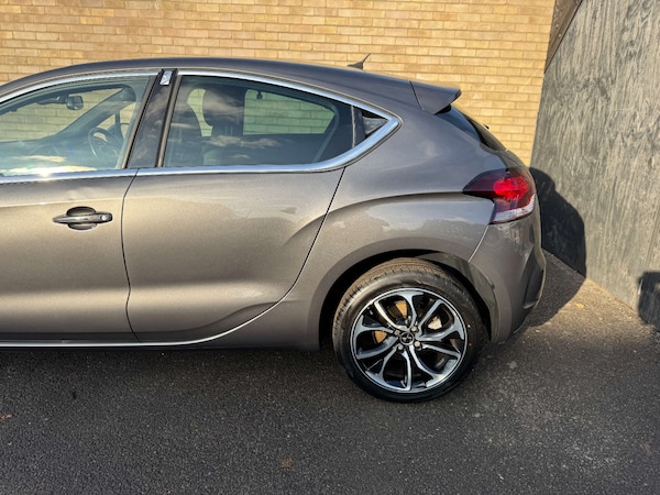 Used DS Automobiles DS 4 2015 for sale - 74772229: Photo 14