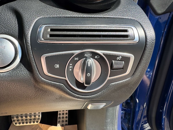 Used Mercedes-Benz C-Class 2017 for sale - 74772232: Photo 53