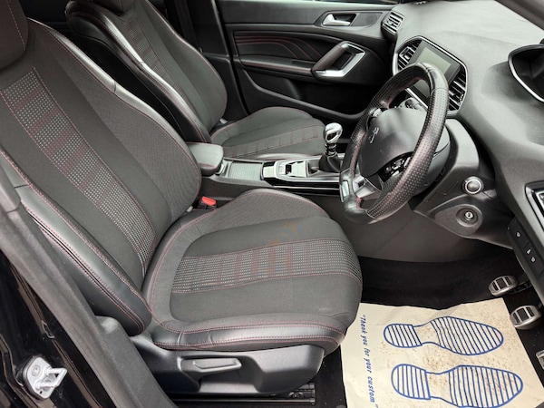 Used Peugeot 308 2017 for sale - 76304420: Photo 13