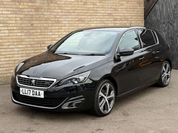 Used Peugeot 308 2017 for sale - 76304420: Photo 1