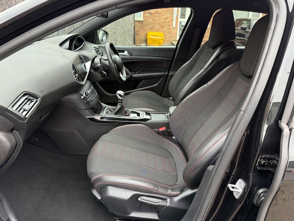 Used Peugeot 308 2017 for sale - 76304420: Photo 20