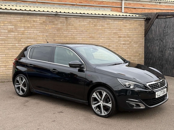 Used Peugeot 308 2017 for sale - 76304420: Photo 32