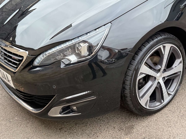 Used Peugeot 308 2017 for sale - 76304420: Photo 76