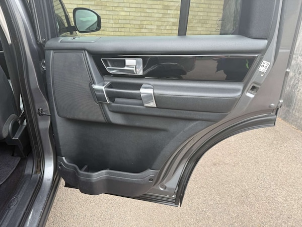 Used Land Rover Discovery 2014 for sale - 75344673: Photo 73