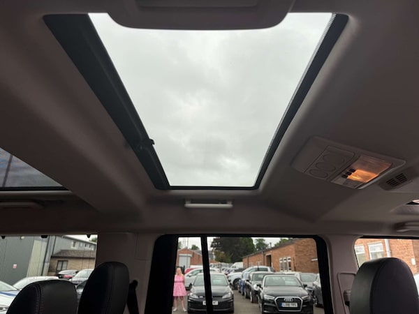 Used Land Rover Discovery 2014 for sale - 75344673: Photo 76