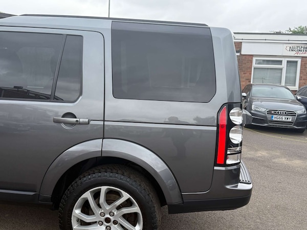 Used Land Rover Discovery 2014 for sale - 75344673: Photo 90