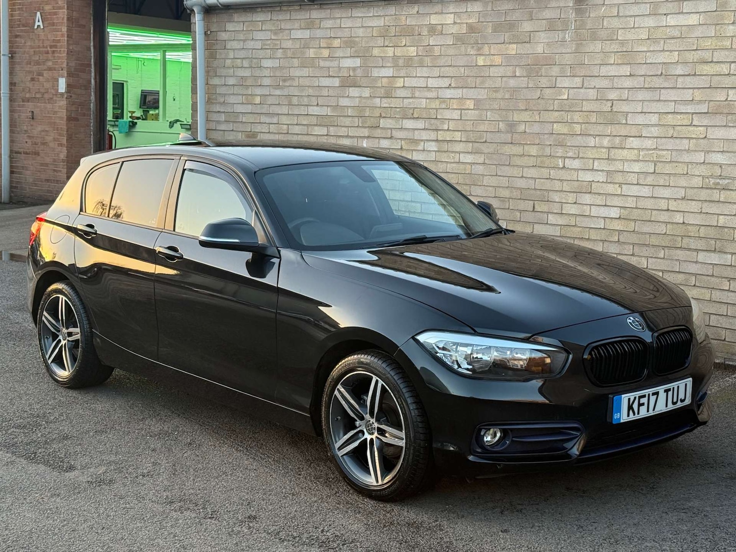 Used BMW 1 Series 2017 for sale - 77022437: Photo 4