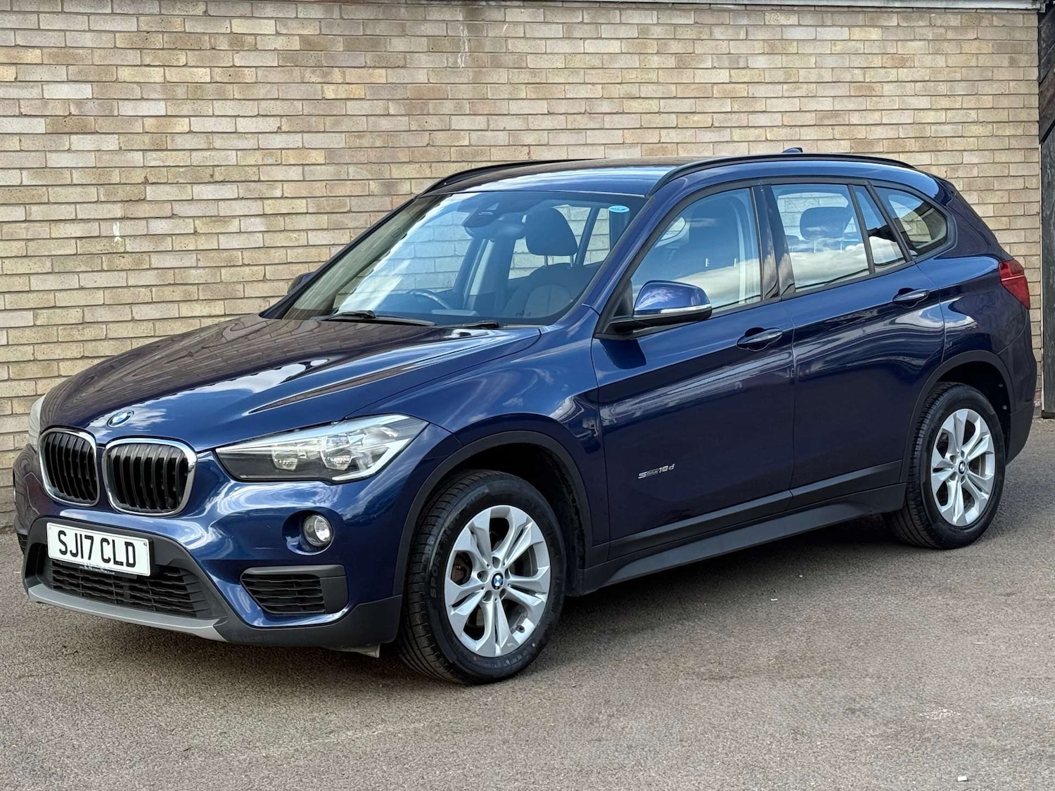 Used BMW X1 2017 for sale - 76105296: Photo 1