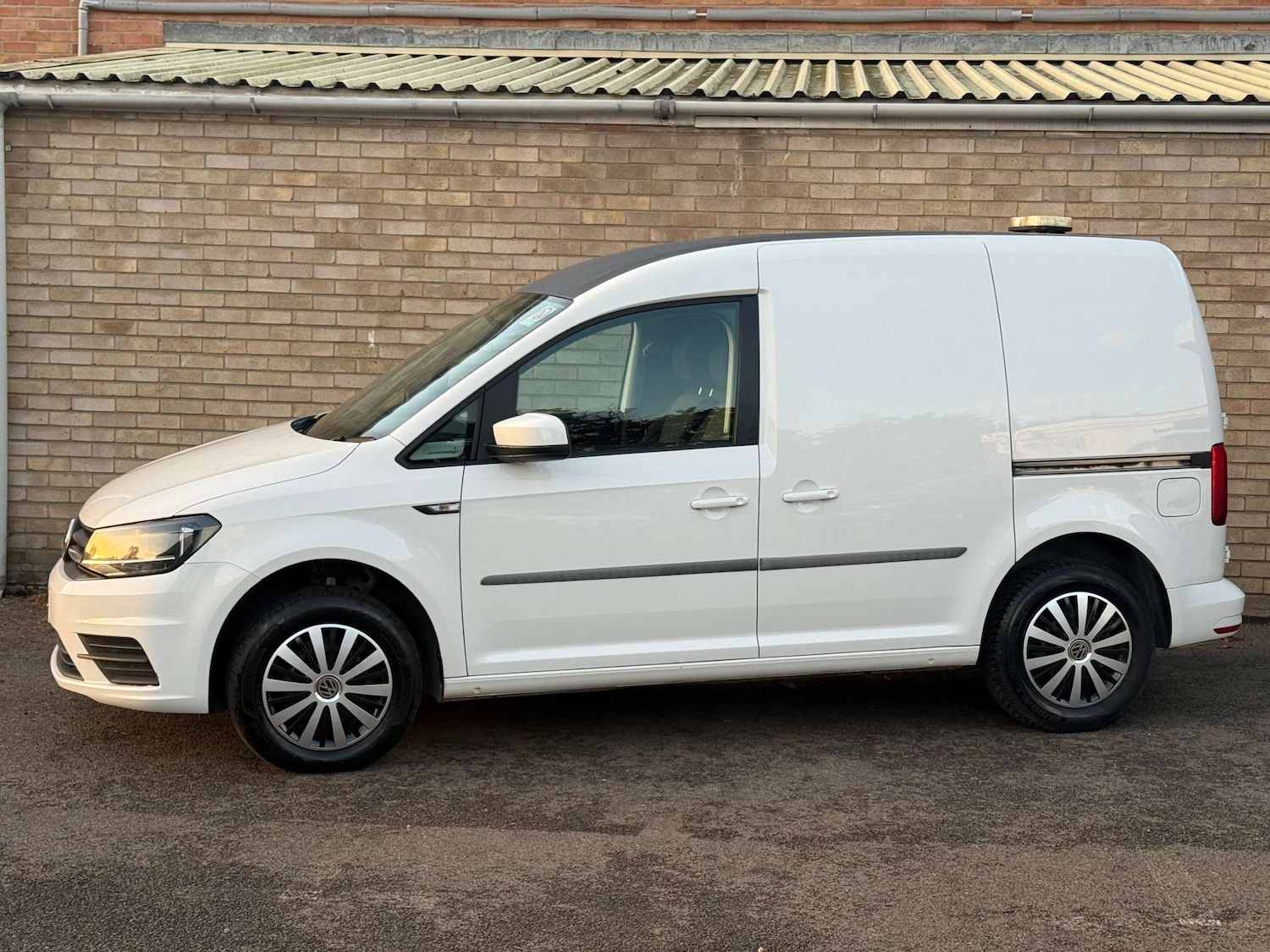 Used Volkswagen Caddy 2019 for sale - 76604263: Photo 25