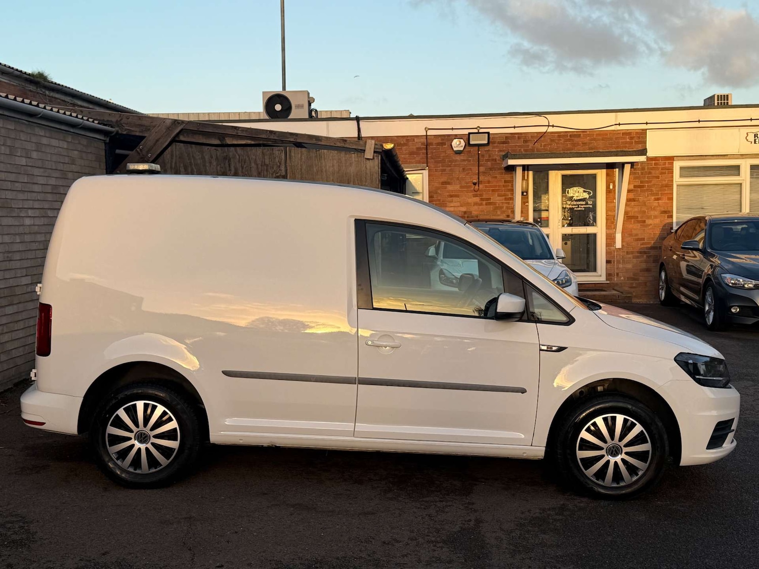 Used Volkswagen Caddy 2019 for sale - 76604263: Photo 28