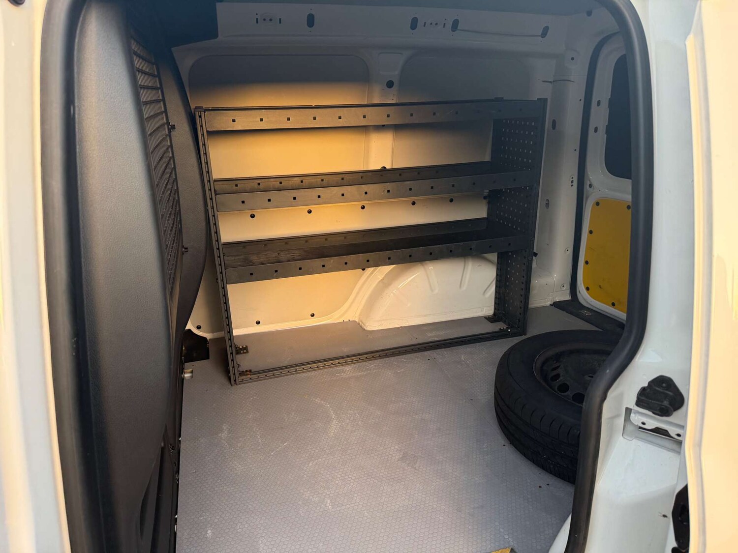 Used Volkswagen Caddy 2019 for sale - 76604263: Photo 31