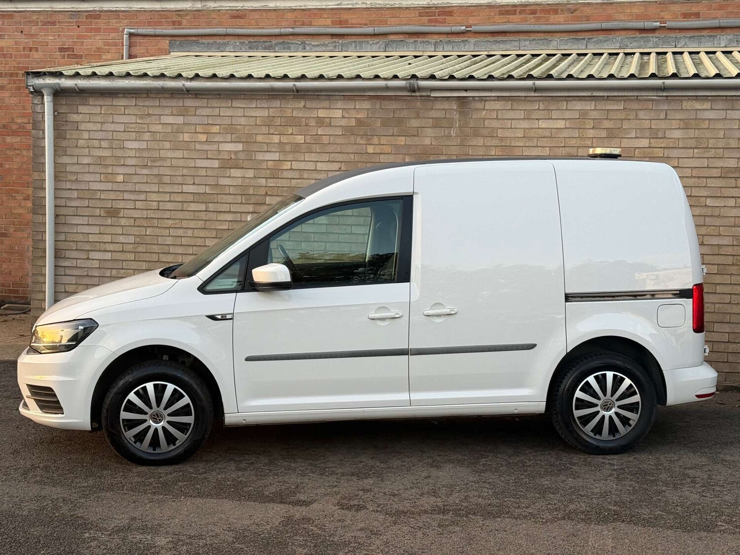 Used Volkswagen Caddy 2019 for sale - 76604263: Photo 36