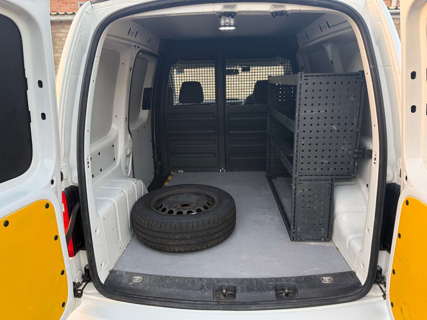 Used Volkswagen Caddy 2019 for sale - 76604263: Photo 37