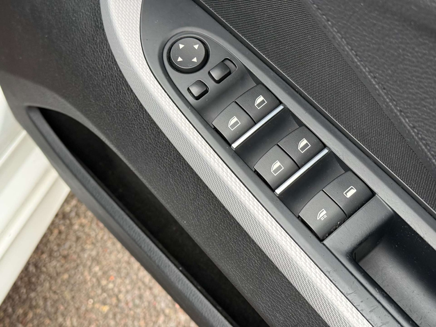 Used BMW 6 Series 2013 for sale - 77609456: Photo 43