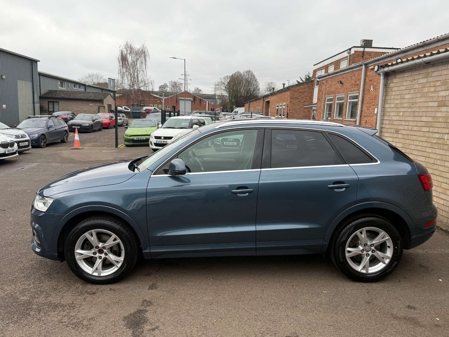 Used Audi Q3 2015 for sale - 76949878: Photo 19