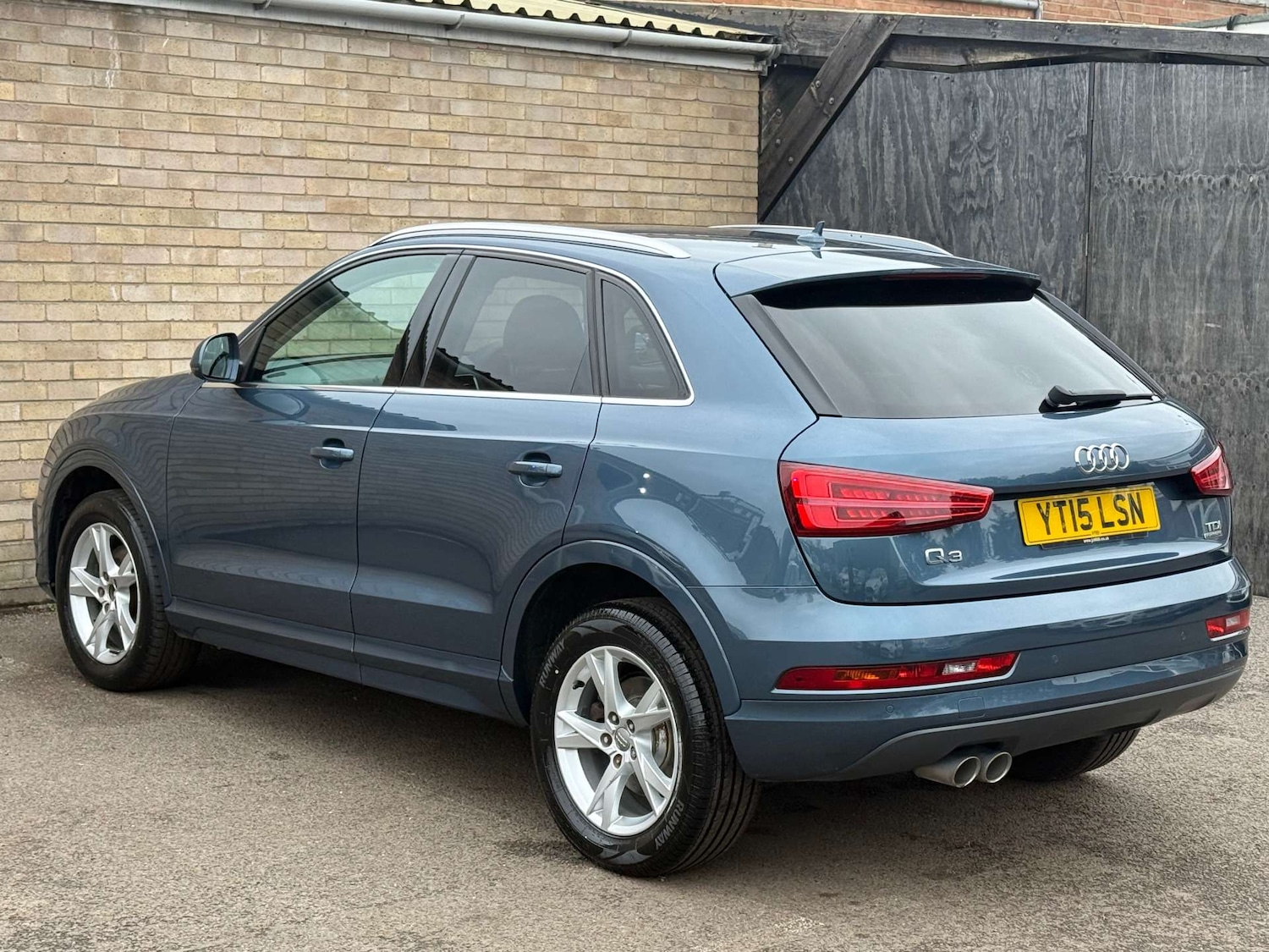 Used Audi Q3 2015 for sale - 76949878: Photo 25