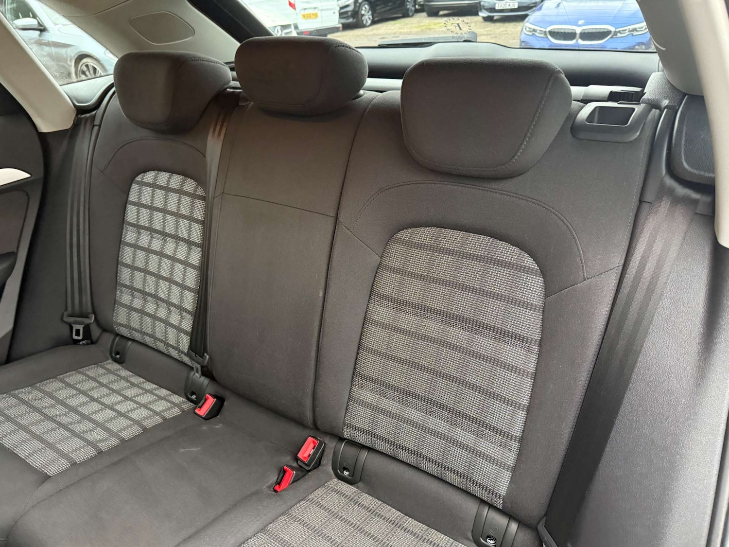 Used Audi Q3 2015 for sale - 76949878: Photo 30