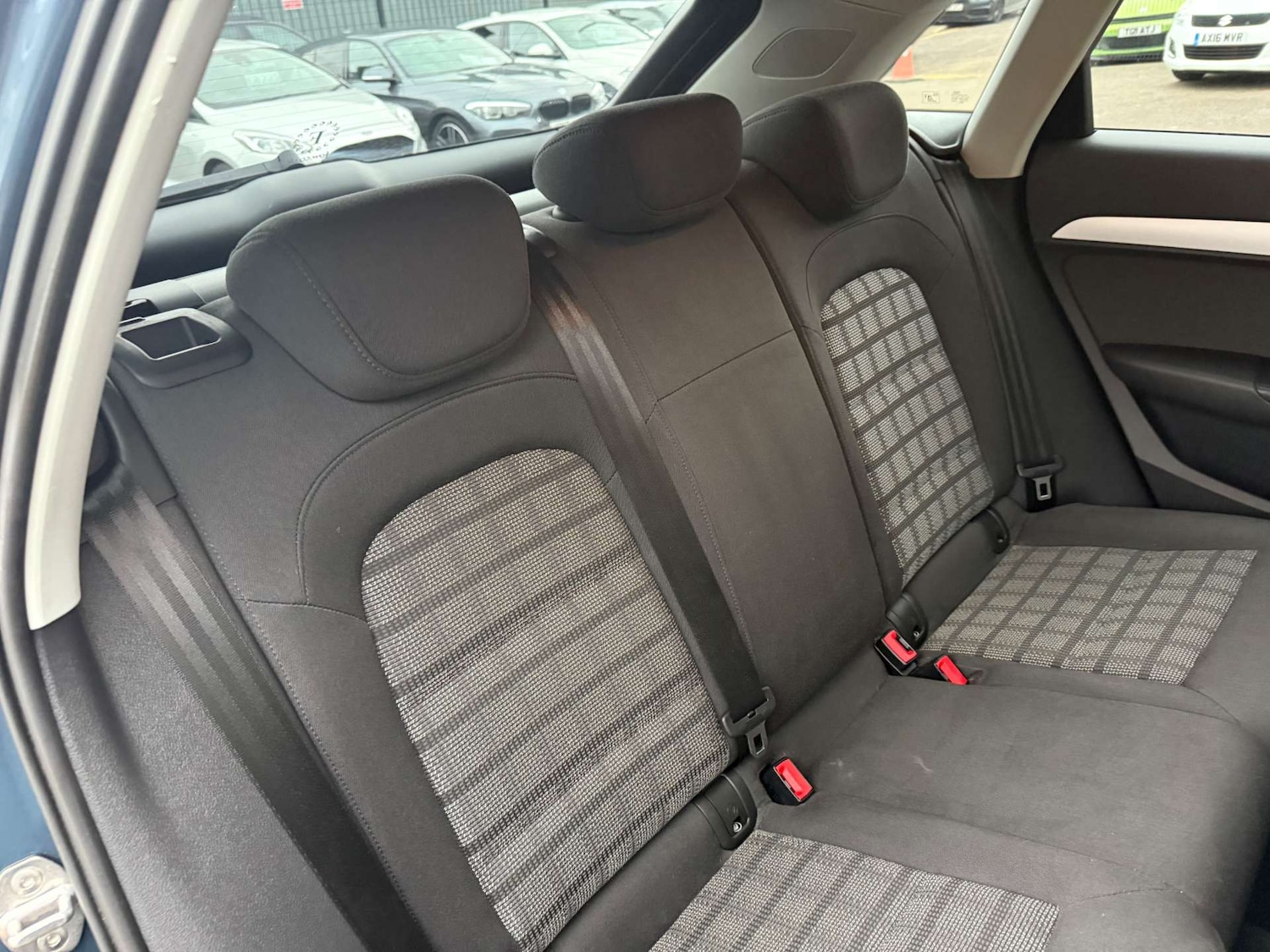 Used Audi Q3 2015 for sale - 76949878: Photo 38