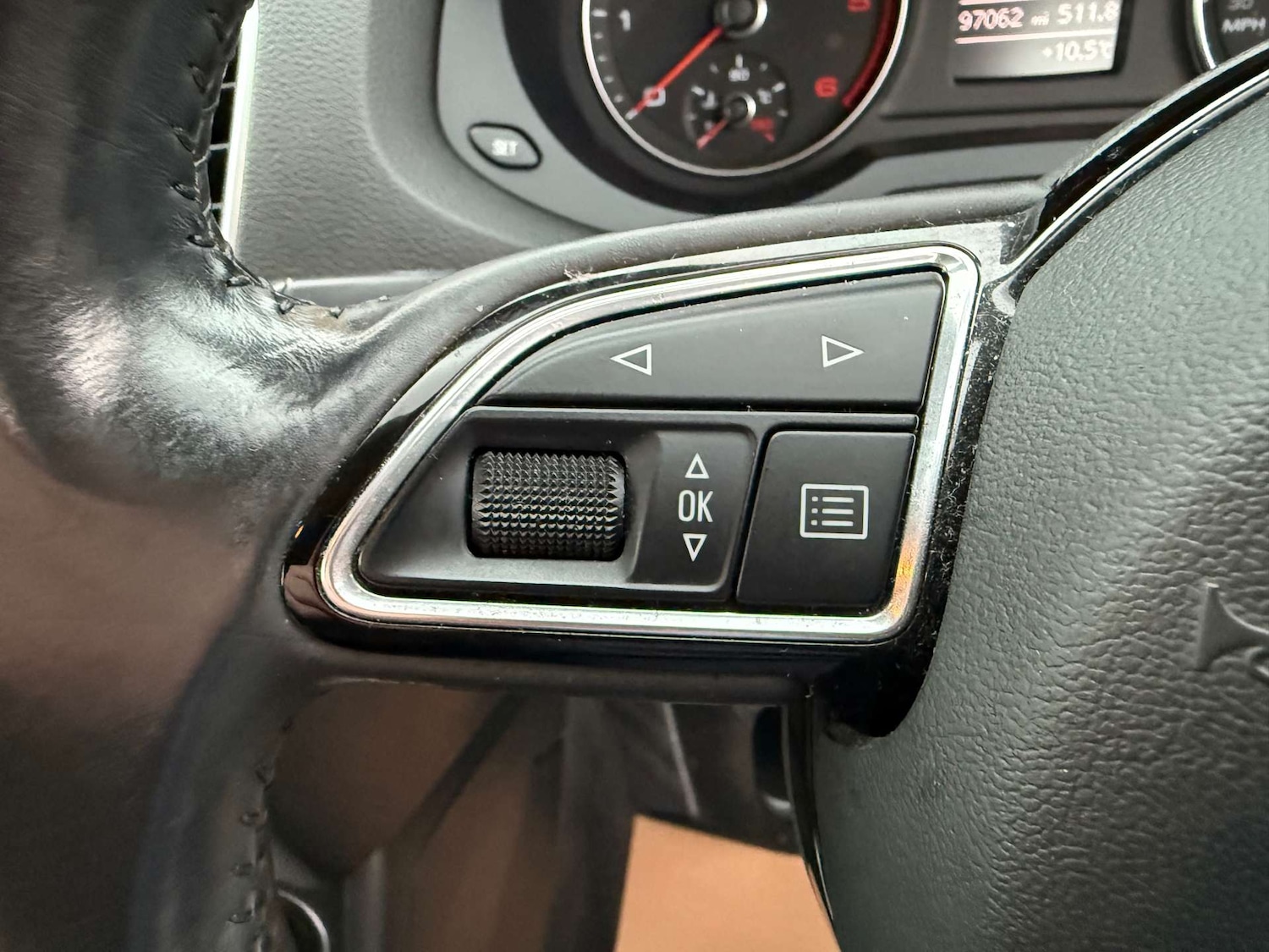 Used Audi Q3 2015 for sale - 76949878: Photo 46