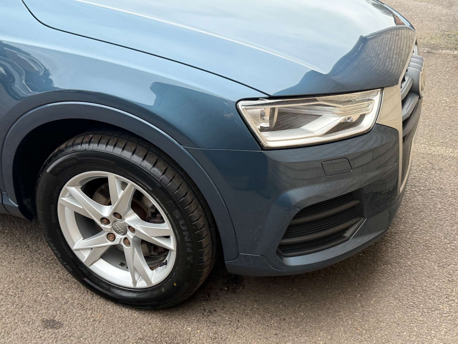 Used Audi Q3 2015 for sale - 76949878: Photo 61