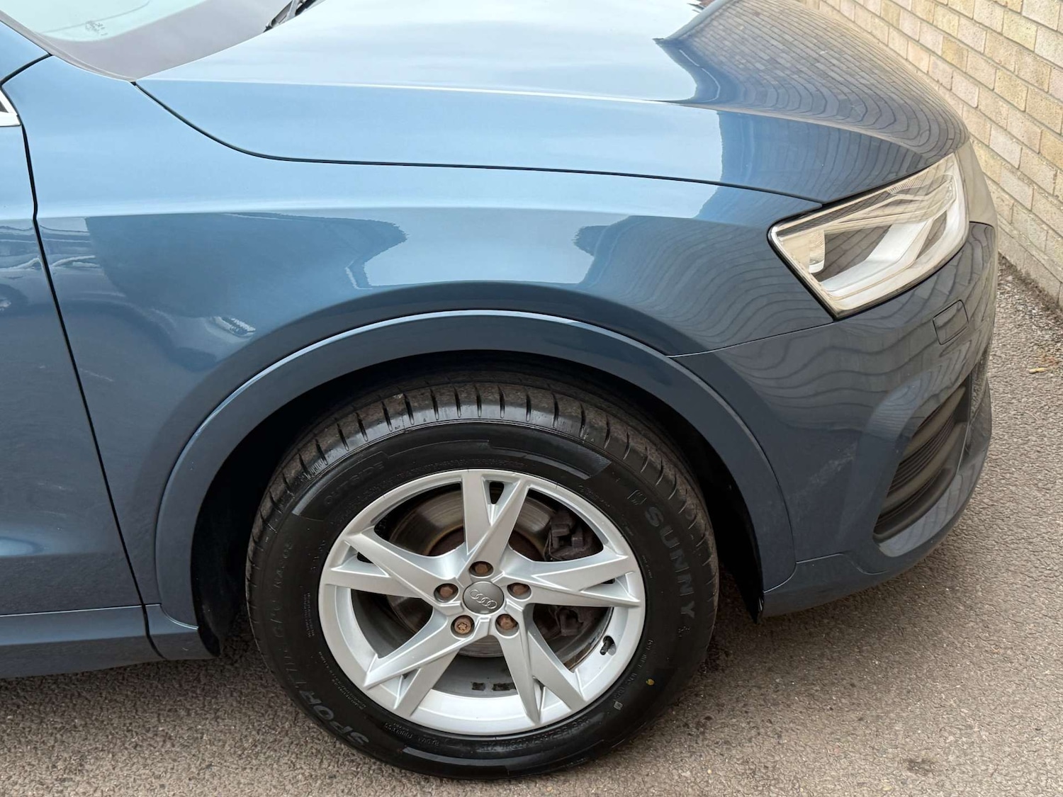 Used Audi Q3 2015 for sale - 76949878: Photo 62