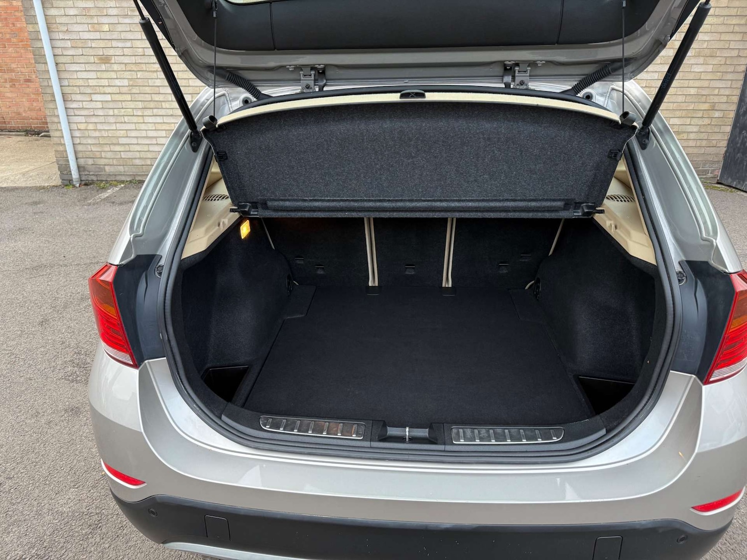 Used BMW X1 2015 for sale - 76462054: Photo 41