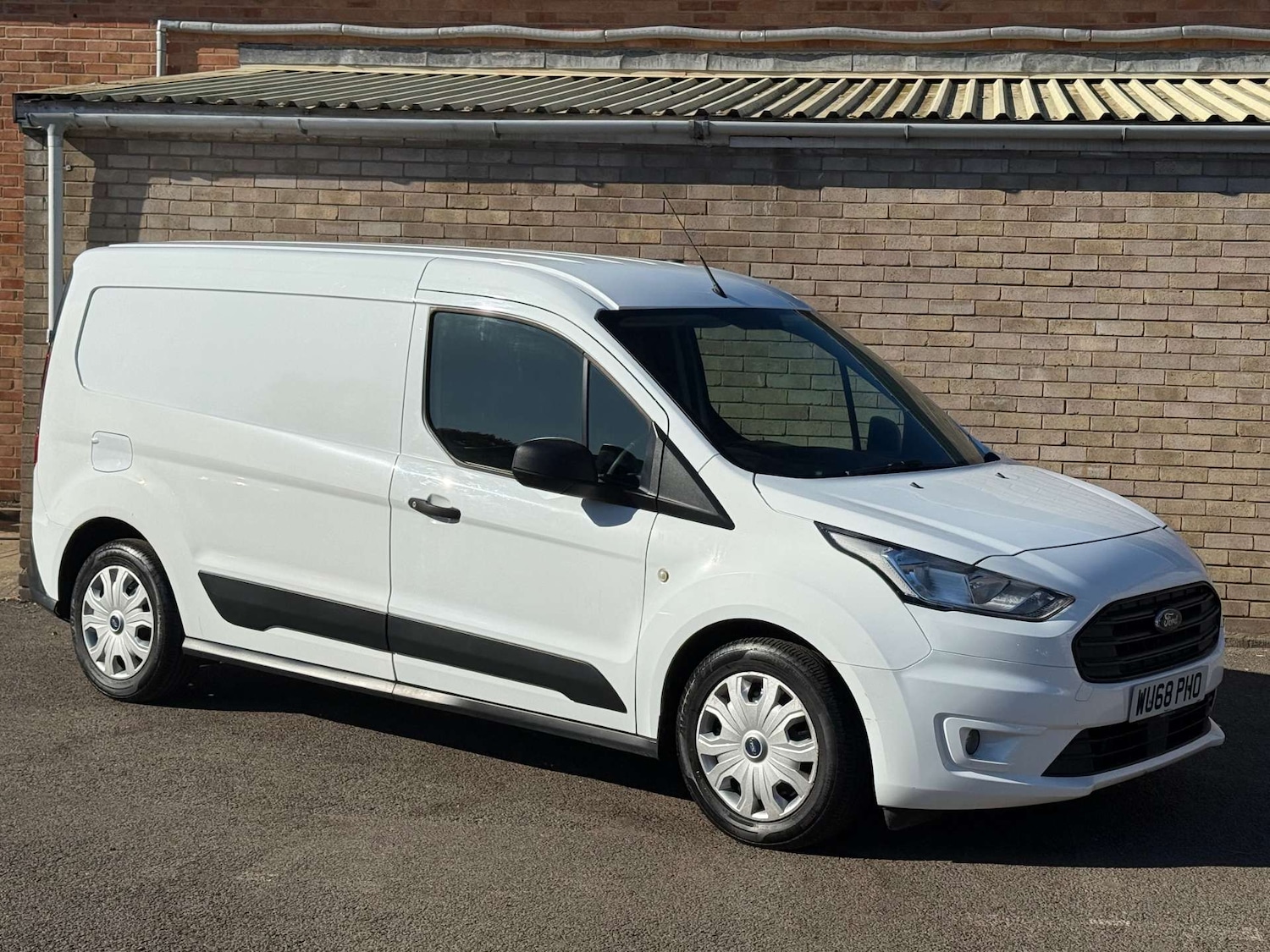 Used Ford Transit Connect 2018 for sale - 76184945: Photo 14