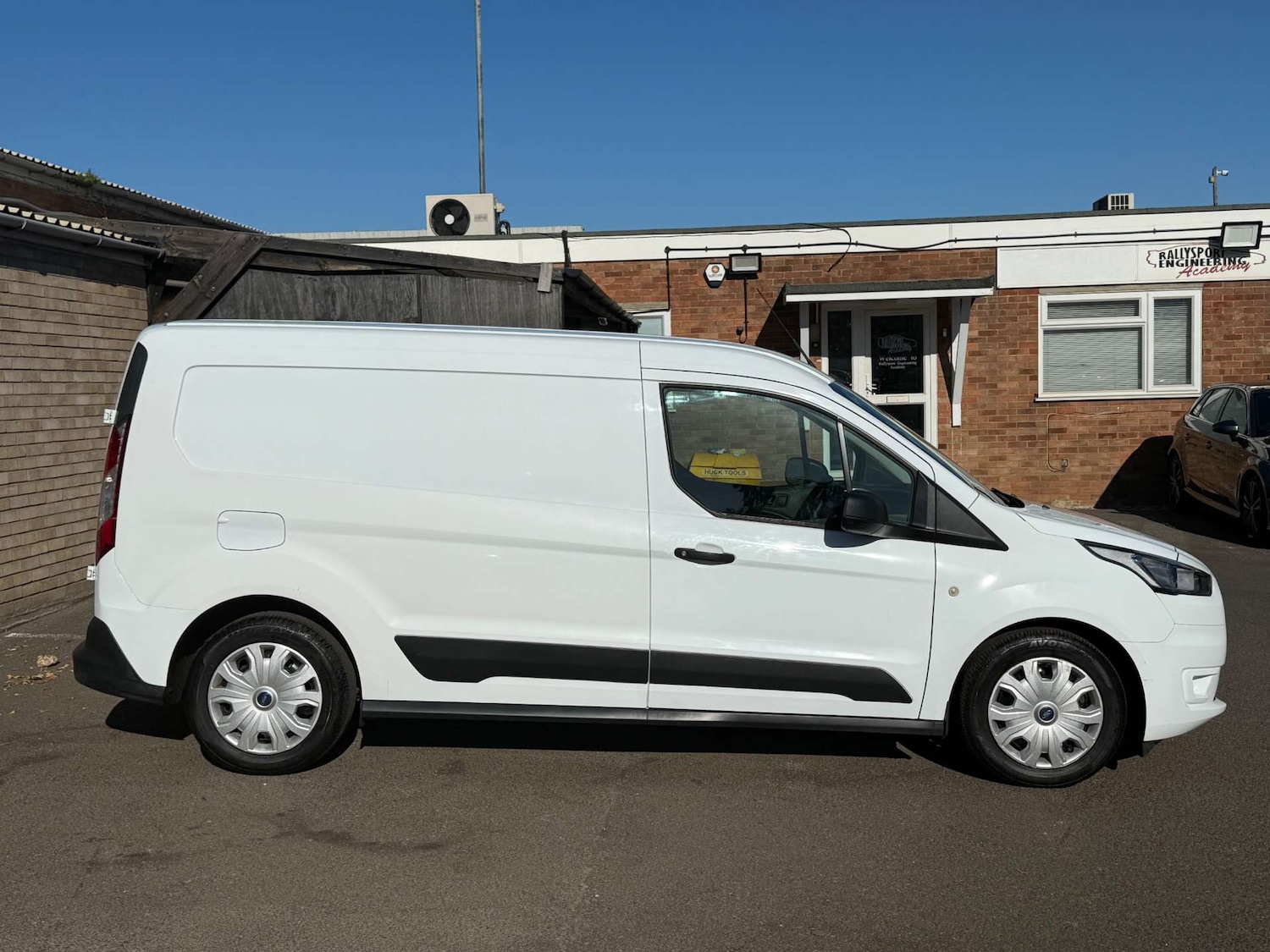 Used Ford Transit Connect 2018 for sale - 76184945: Photo 18