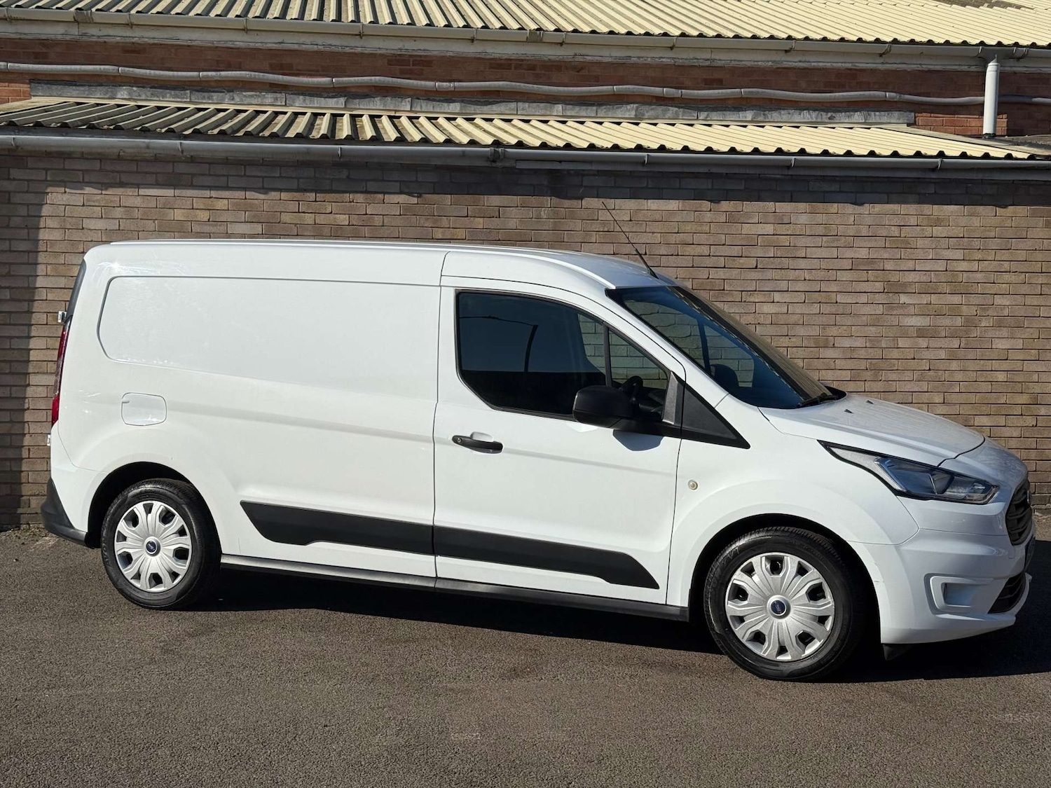 Used Ford Transit Connect 2018 for sale - 76184945: Photo 34