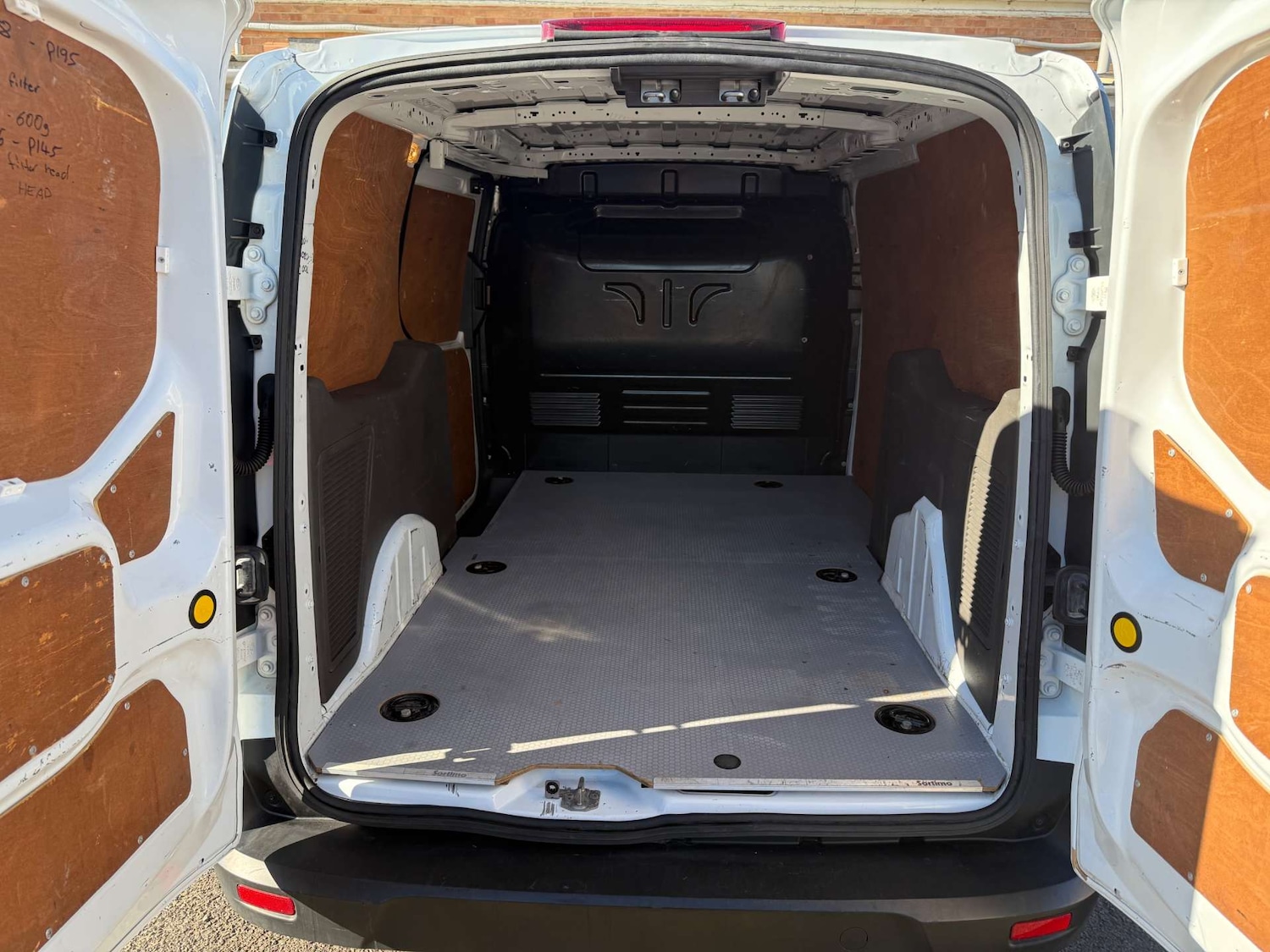 Used Ford Transit Connect 2018 for sale - 76184945: Photo 36