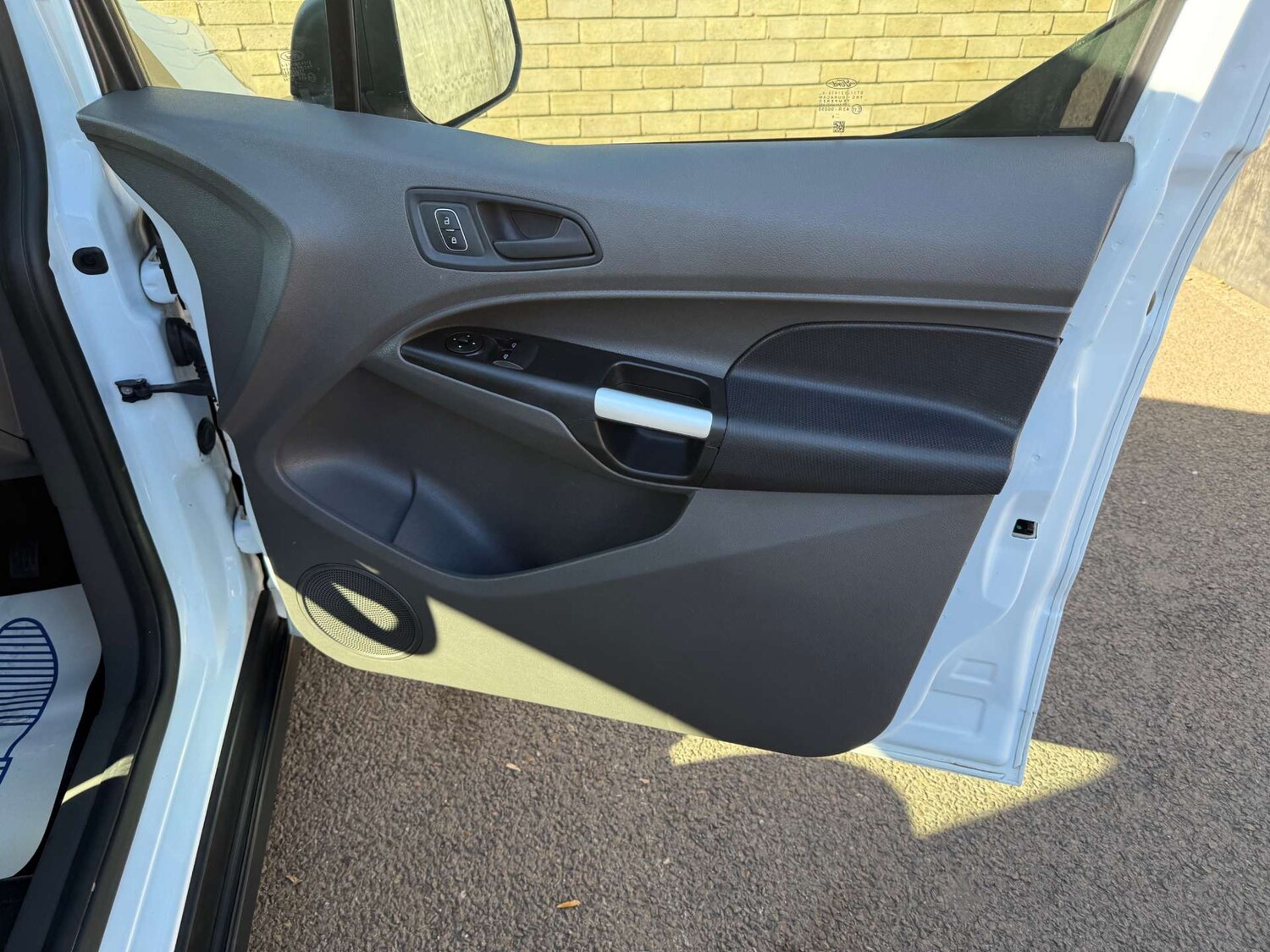 Used Ford Transit Connect 2018 for sale - 76184945: Photo 40