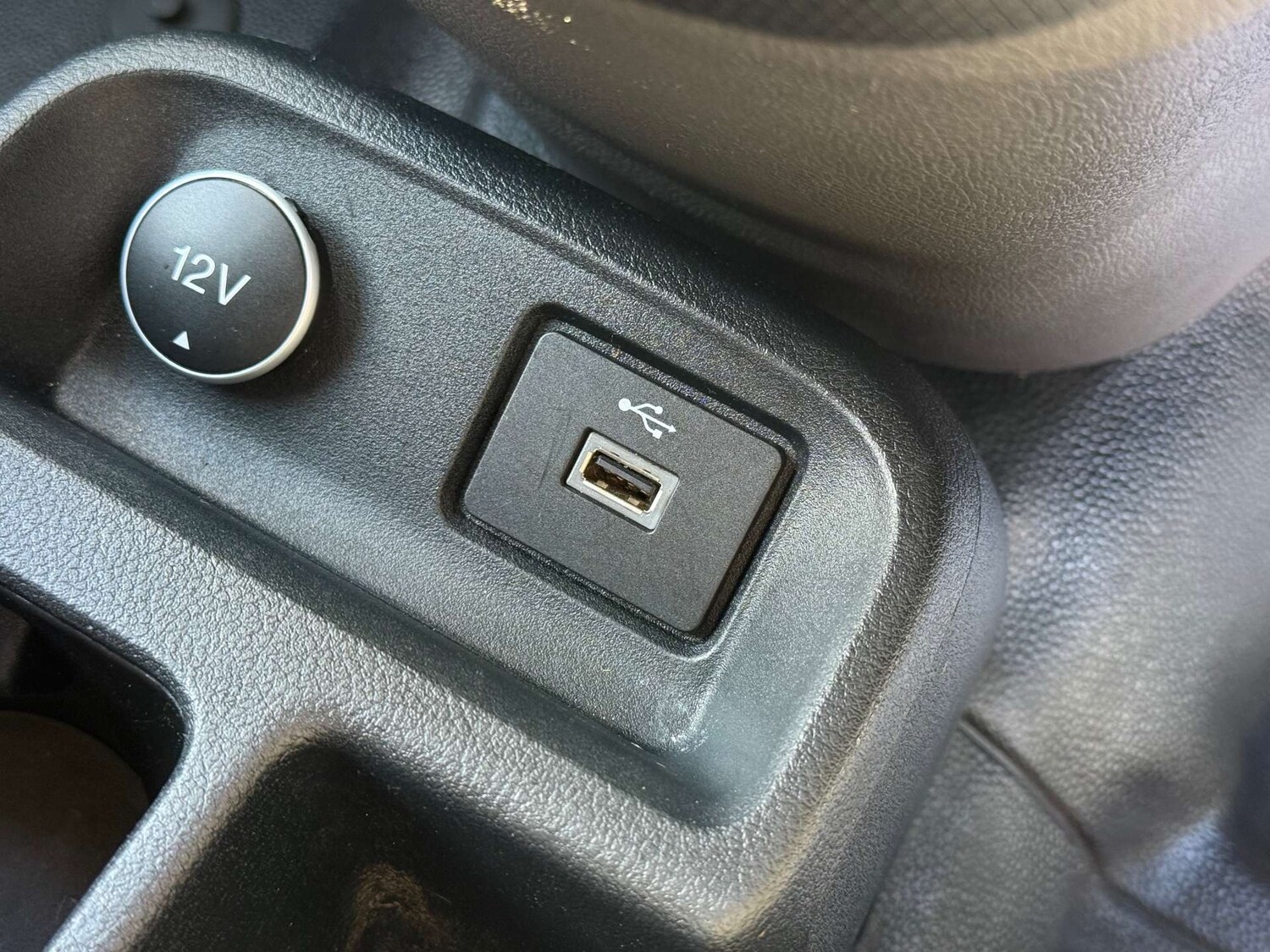 Used Ford Transit Connect 2018 for sale - 76184945: Photo 52