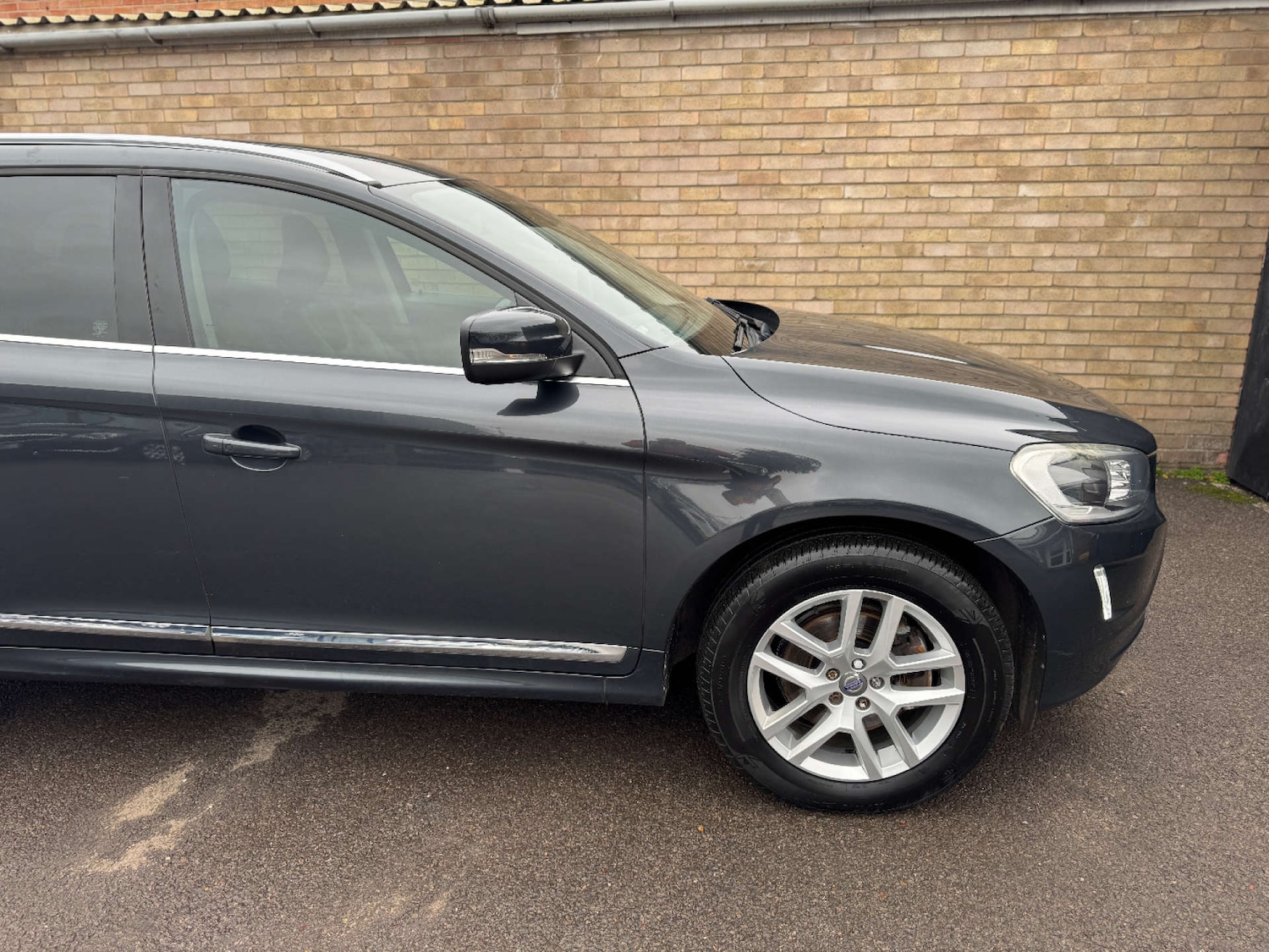 Used Volvo XC60 2016 for sale - 77224827: Photo 30