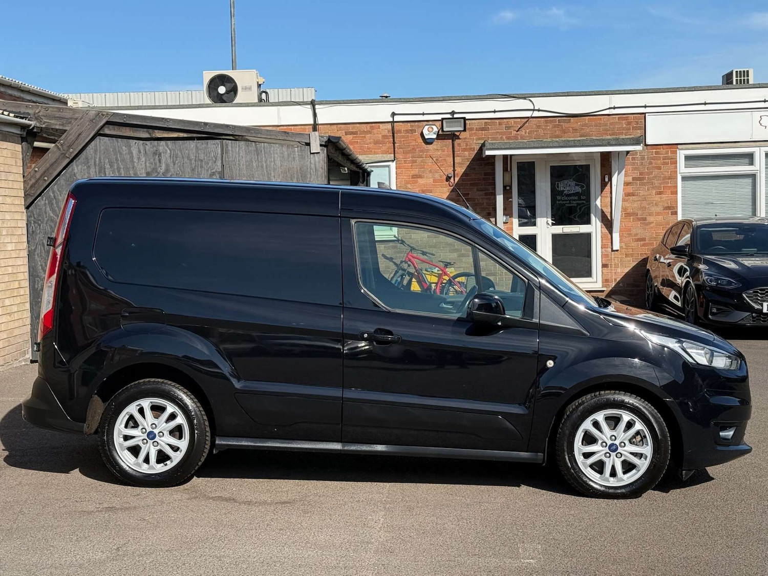 Used Ford Transit Connect 2020 for sale - 76547271: Photo 18