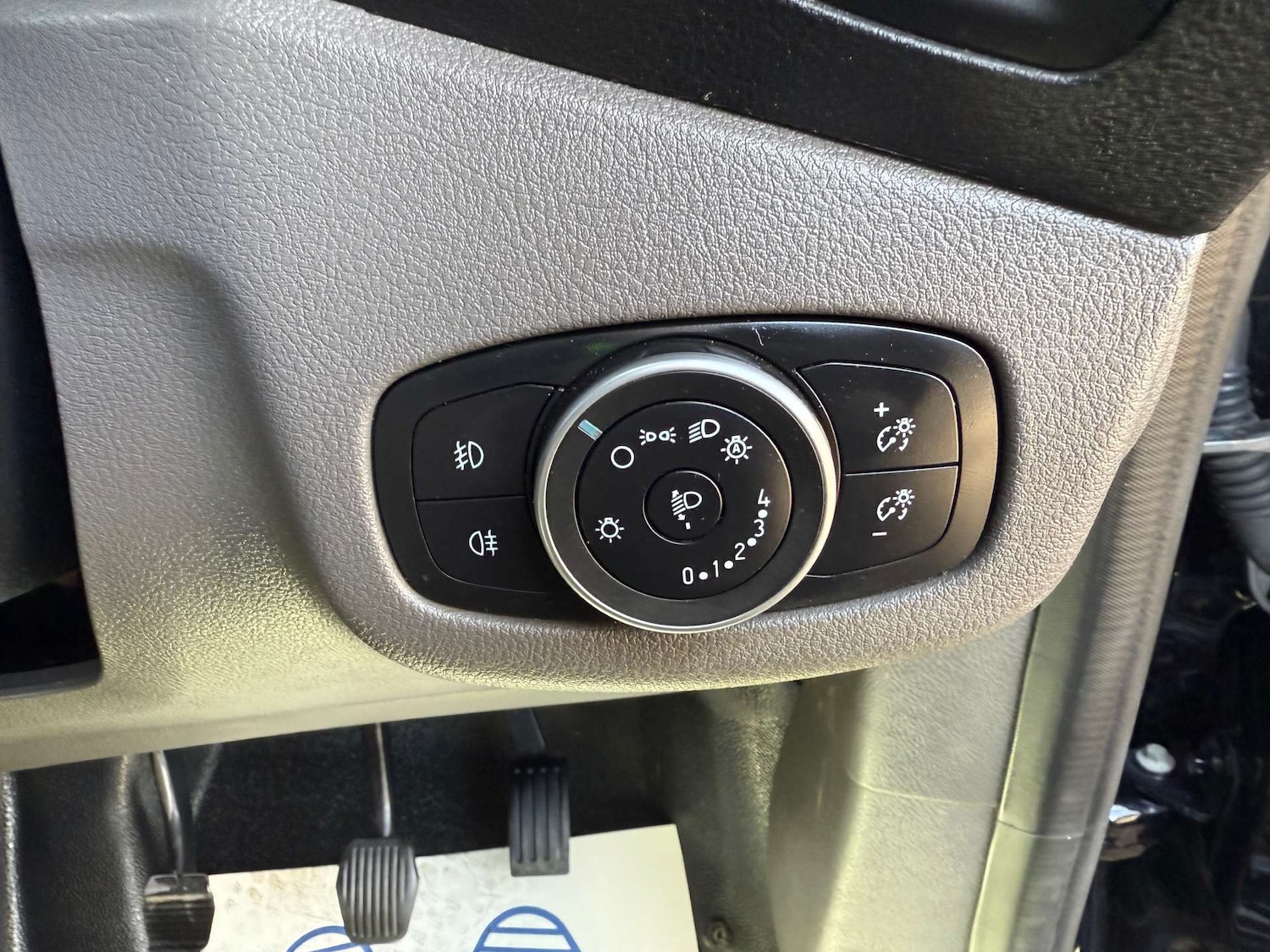 Used Ford Transit Connect 2020 for sale - 76547271: Photo 42