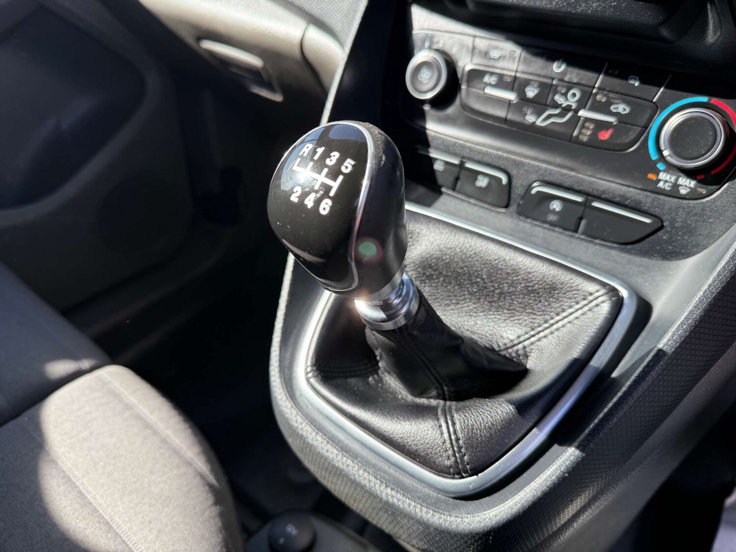 Used Ford Transit Connect 2020 for sale - 76547271: Photo 51