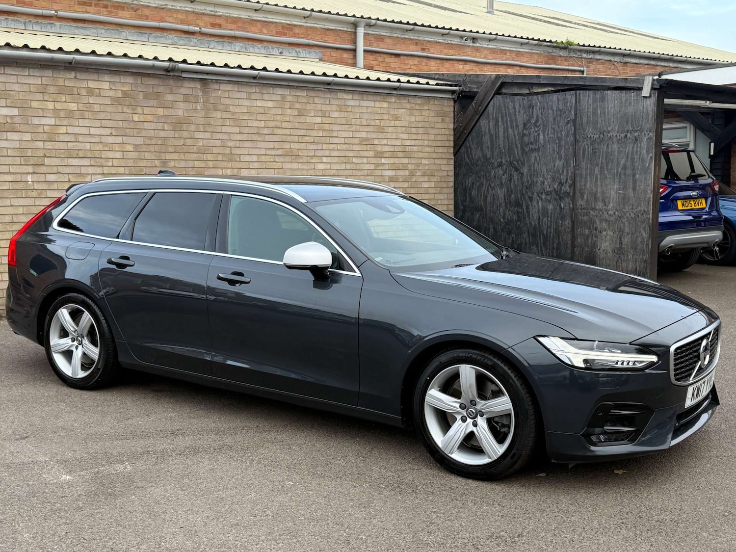 Used Volvo V90 2017 for sale - 76197210: Photo 14