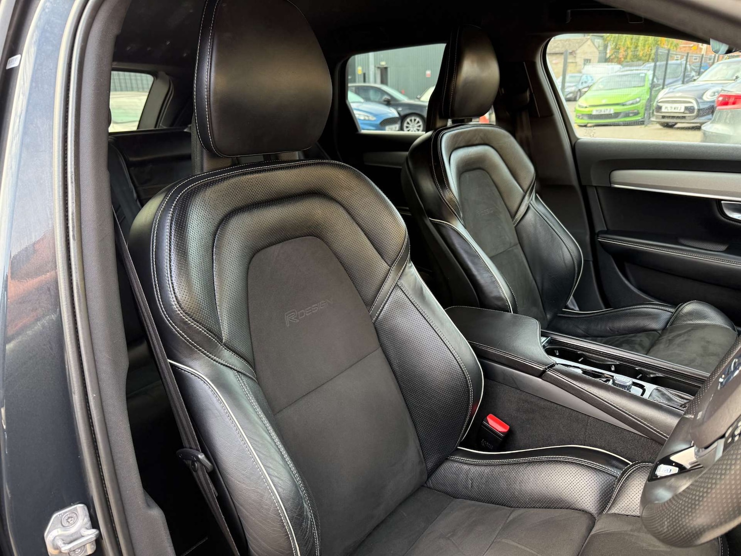 Used Volvo V90 2017 for sale - 76197210: Photo 16