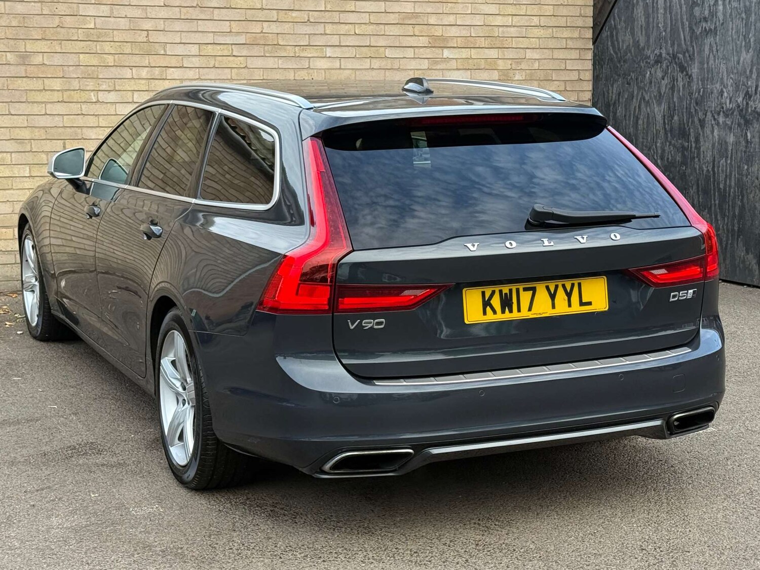 Used Volvo V90 2017 for sale - 76197210: Photo 19