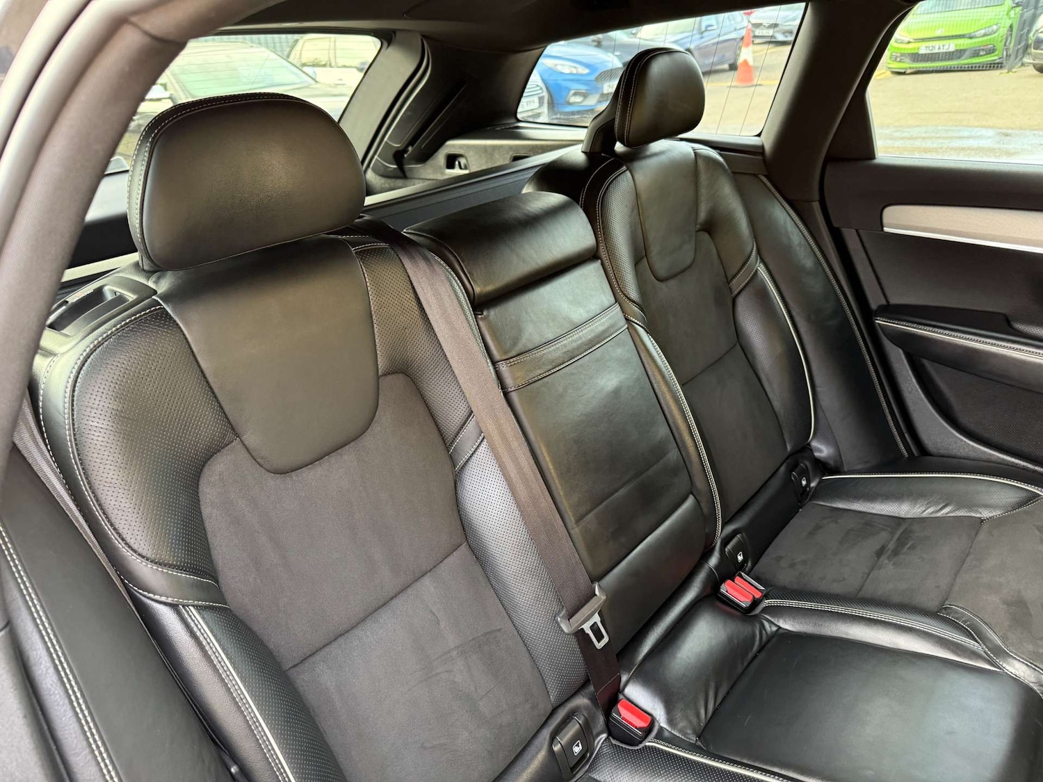 Used Volvo V90 2017 for sale - 76197210: Photo 30