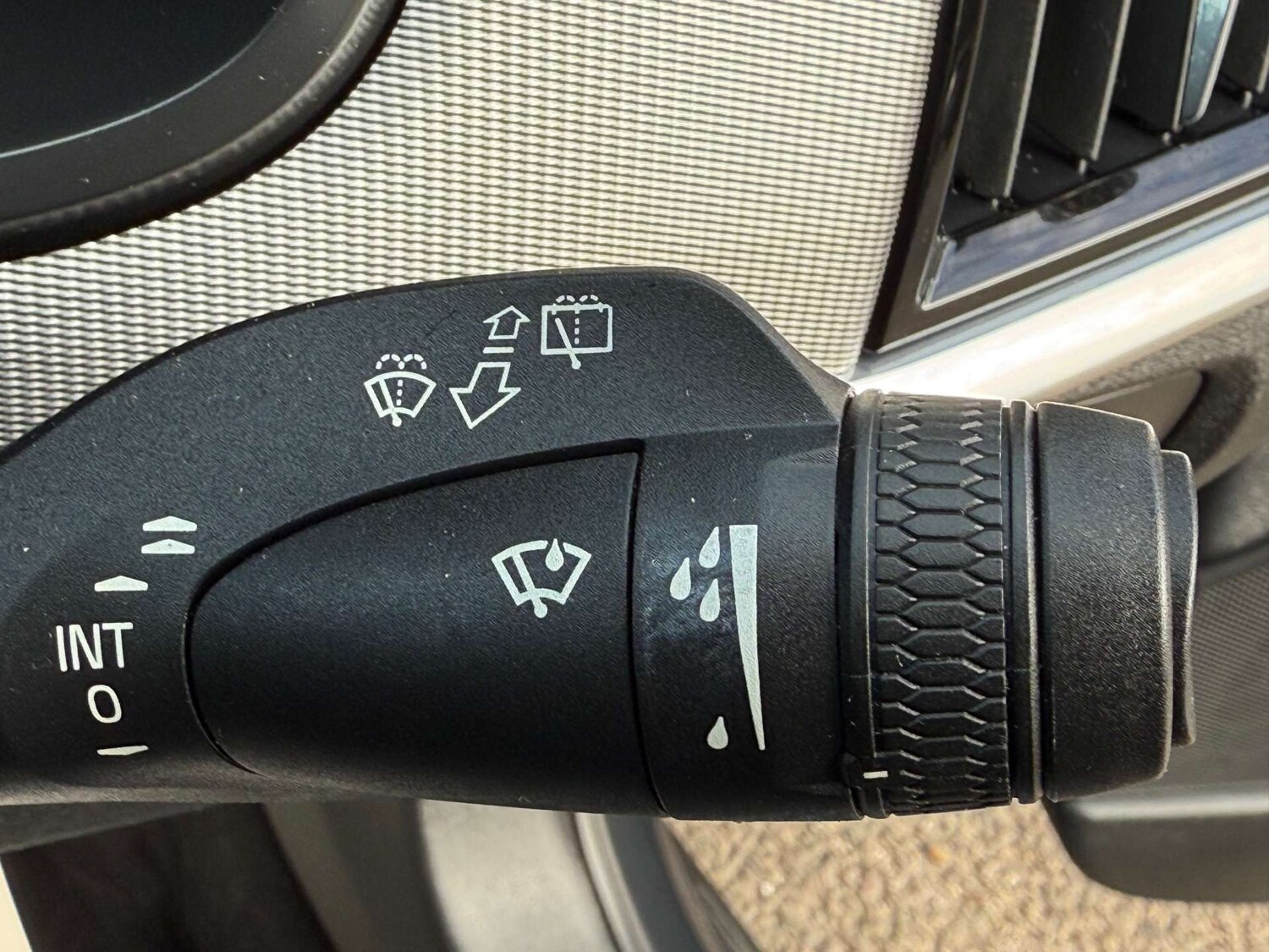 Used Volvo V90 2017 for sale - 76197210: Photo 51