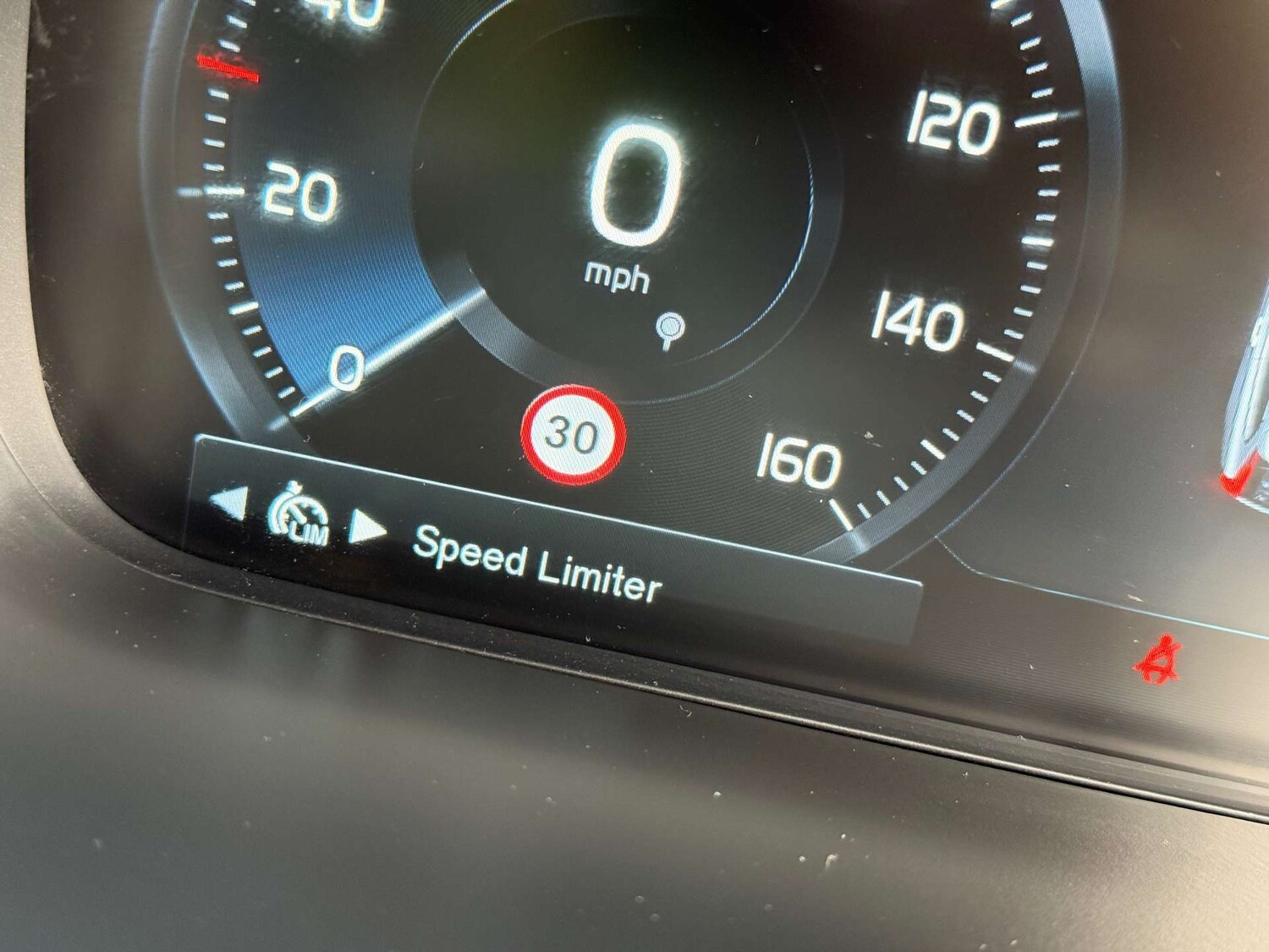 Used Volvo V90 2017 for sale - 76197210: Photo 60