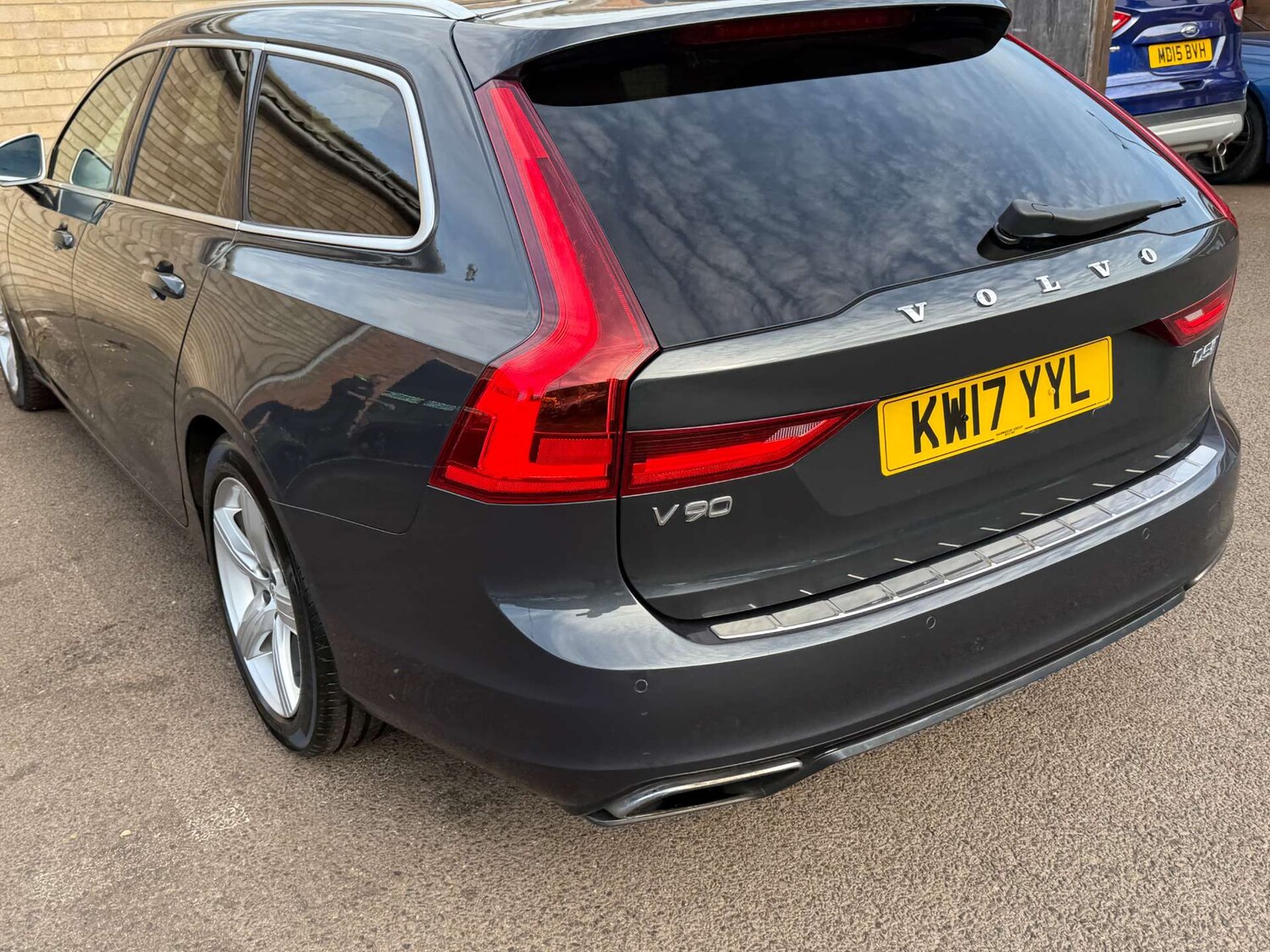 Used Volvo V90 2017 for sale - 76197210: Photo 80