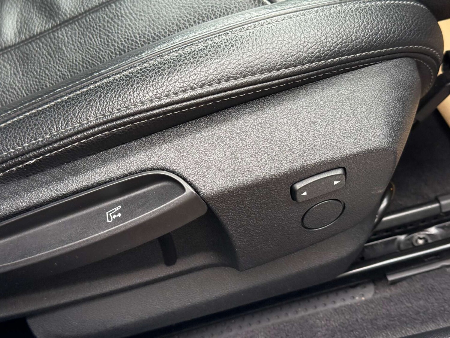 Used BMW 1 Series 2020 for sale - 77803624: Photo 60